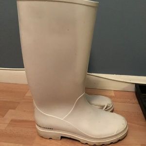 Gently Used White Marc Jacobs rain boots